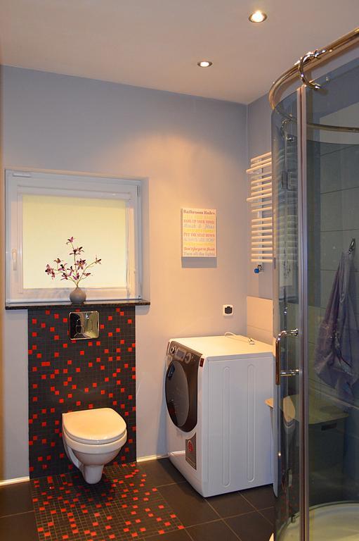 Apartament Dzierzoniowアパートメント 部屋 写真